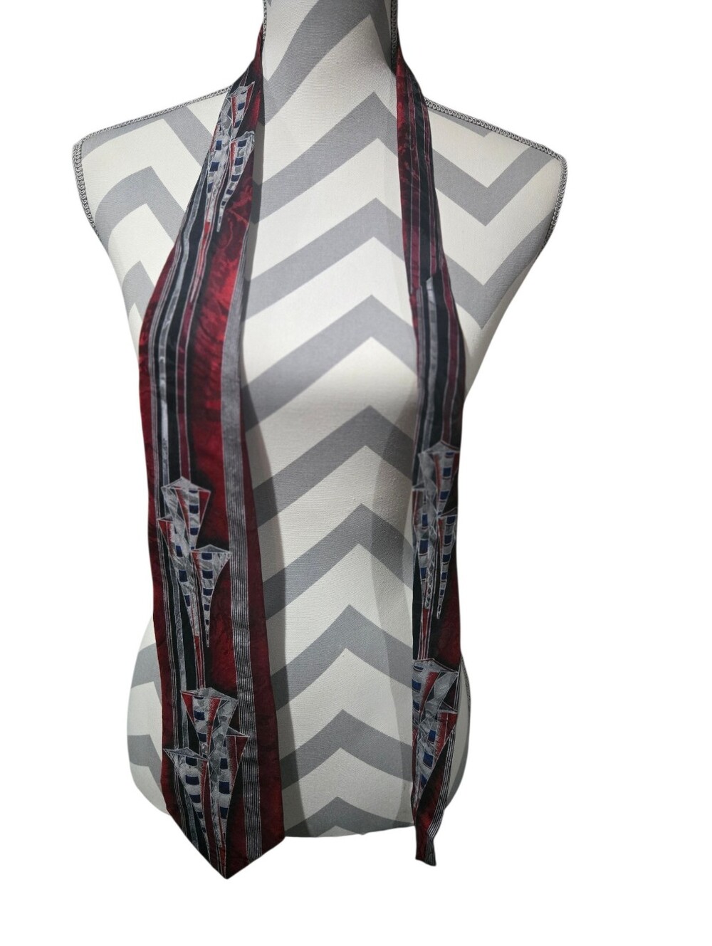 Conte Di Milano Slim Burgundy and Black Silk Tie with Geometric Motif